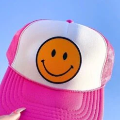 Good Vibes Only Smiley Face Trucker Hat -Bezier shop 0b073c741ed1e032b657773fca538f12