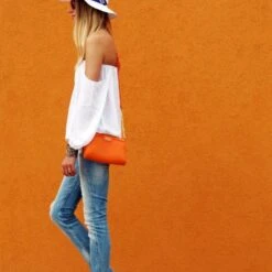 Wisteria Lane Off The Shoulder Blouse - Ivory -Bezier shop IMG 4333 97333322 87d2 4d10 9985 b93388b405a7