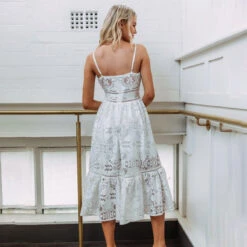 Sophie Lace Dress - White Or Blush -Bezier shop img.oberlo a362f1e8 5425 424e 807f 47ce7be83d48